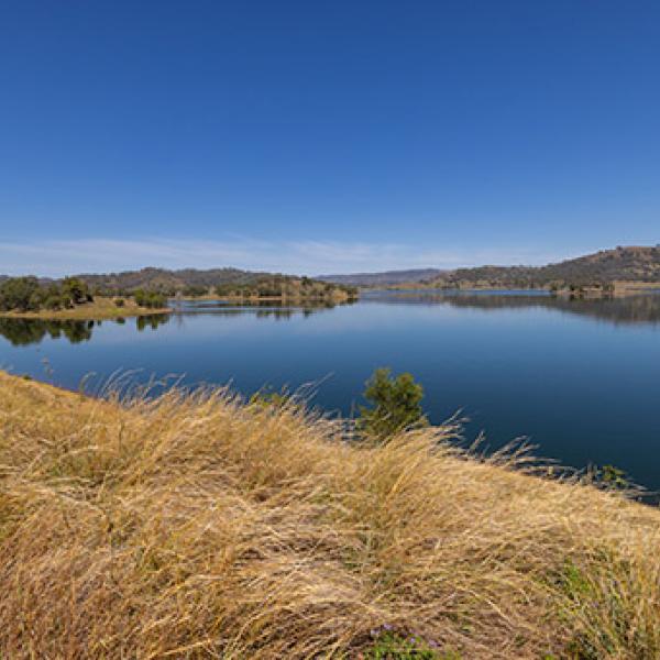 Photo of Bowling Alley Point at Chaffey Dam.