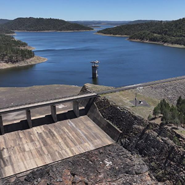 Aerial view of Glenlyon Dam.